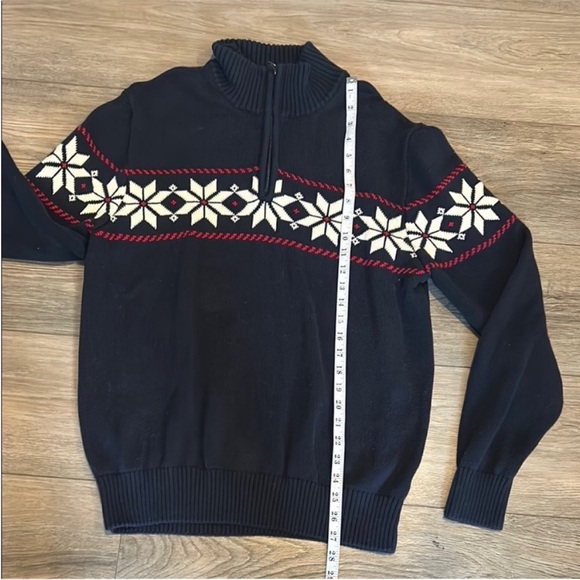 Weatherproof Dark Blue 1/4 Zip-Up Sweater with Snowflake Pattern - Picture 5 of 7